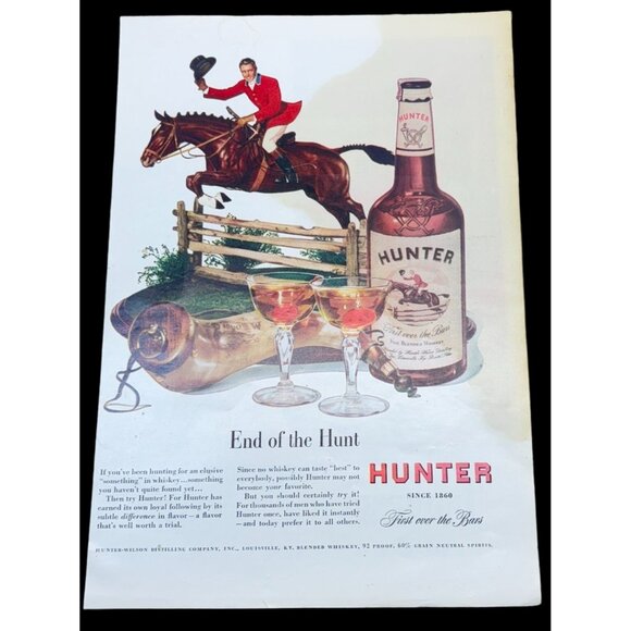 Hunter Fine Blended Whiskey Vintage Print Ad 40s Horse Jumping End of Hunt - Picture 1 of 6
